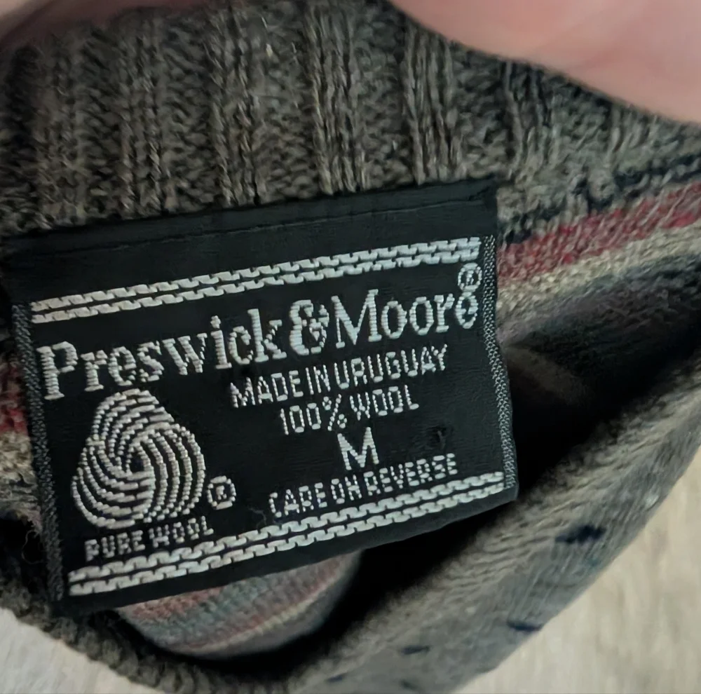 Vintage Preswick & Moore Wool Sweater Vest Mens Medium Gray V Neck Preppy